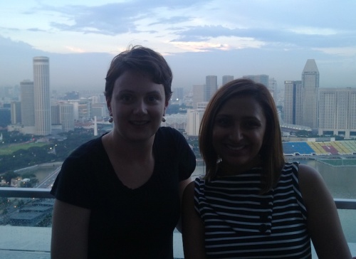 Meeting Dilpa for a drink overlooking Marina Bay